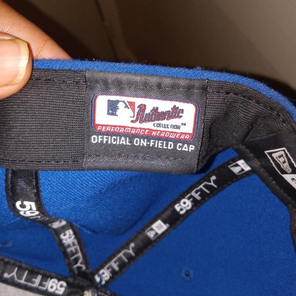 Baseball cap - Picture 4 of 4